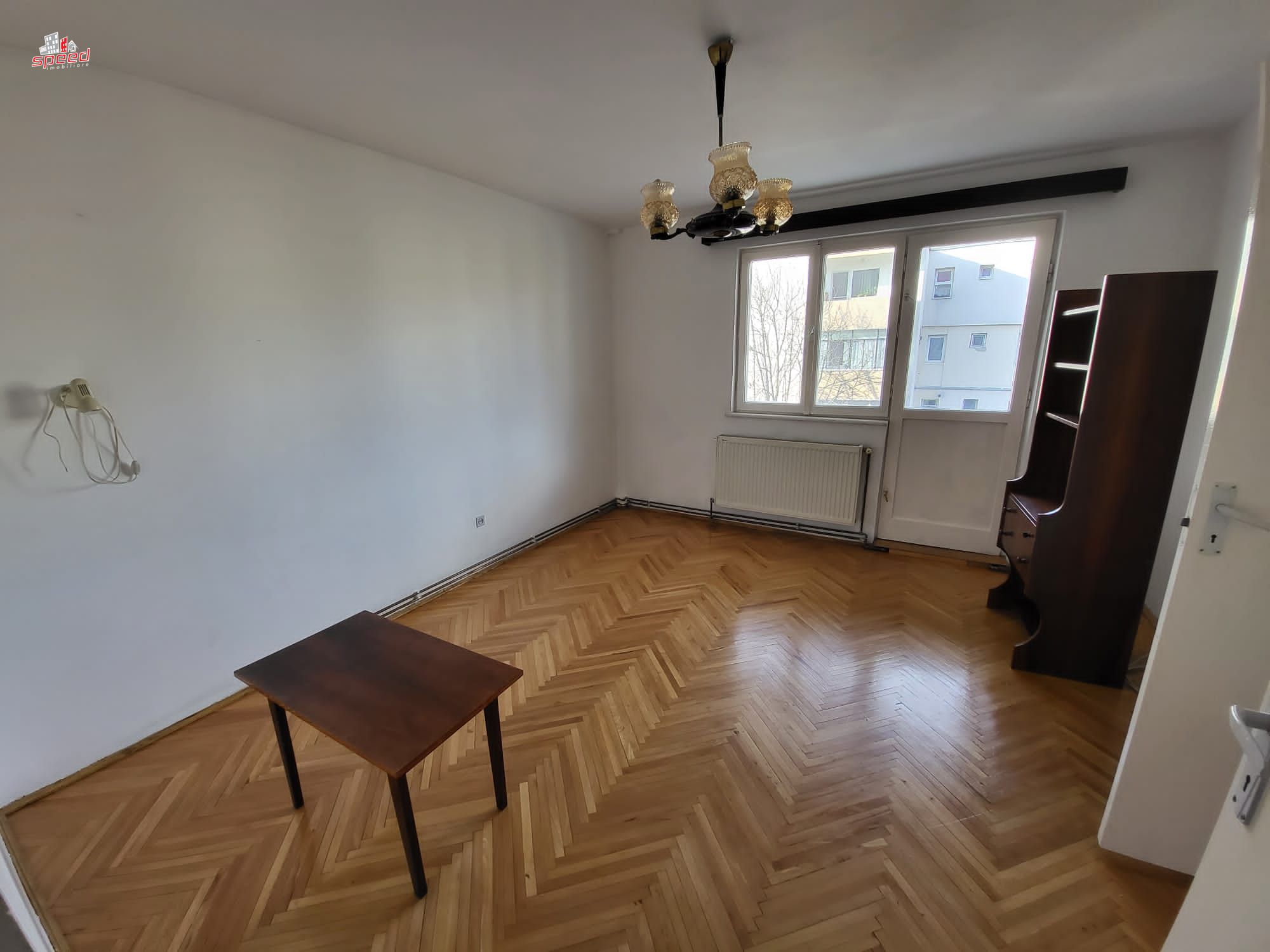 de-v-nzare-apartament-cu-3-camere-n-tg-mure-d-mbu-pietros